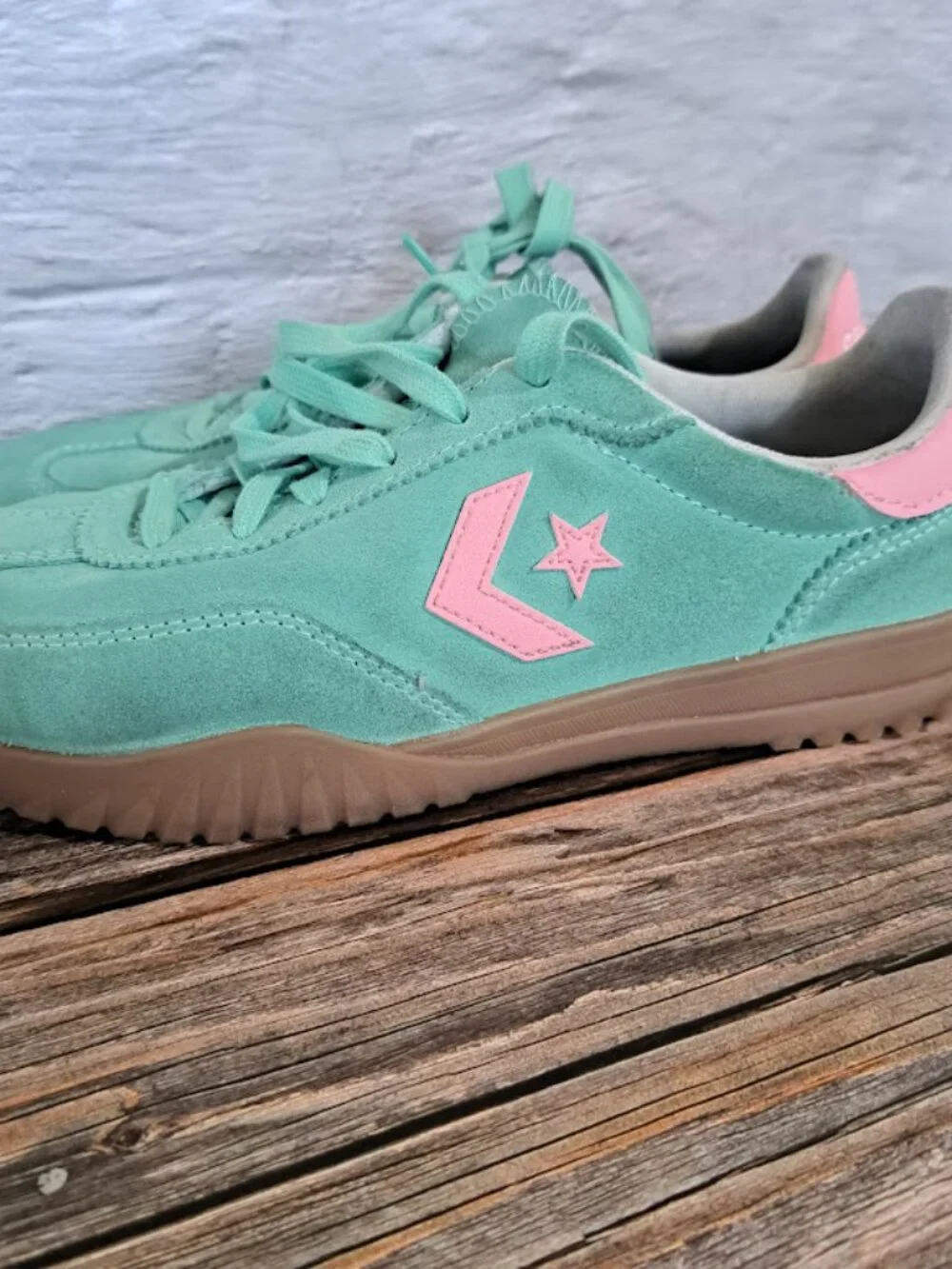 Converse Women's Run Star Trainers in light aqua spark/ jellyfish sz 7.5 suede - Picture 1 of 10
